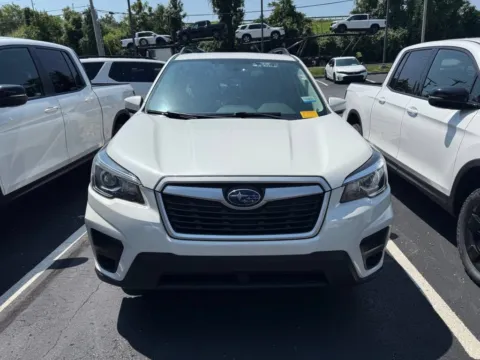 Photos of 2020 Subaru Forester Premium for sale in Kansas City, MO at Jay Wolfe Honda