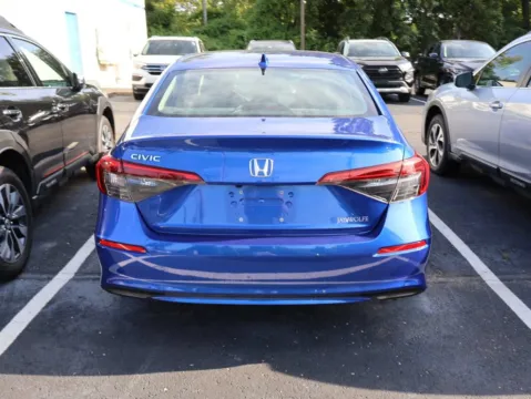More photos of 2023 Honda Civic Sedan LX at Jay Wolfe Honda, MO