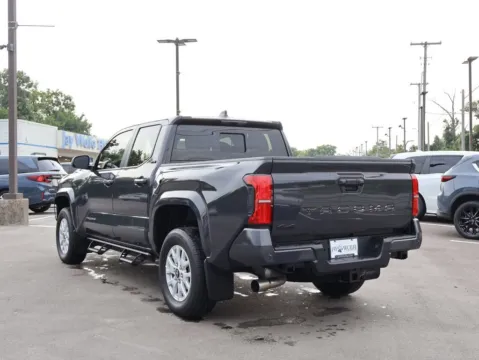 More photos of 2025 Toyota Tacoma SR5 at Jay Wolfe Honda, MO