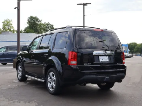 More photos of 2015 Honda Pilot EX-L at Jay Wolfe Honda, MO