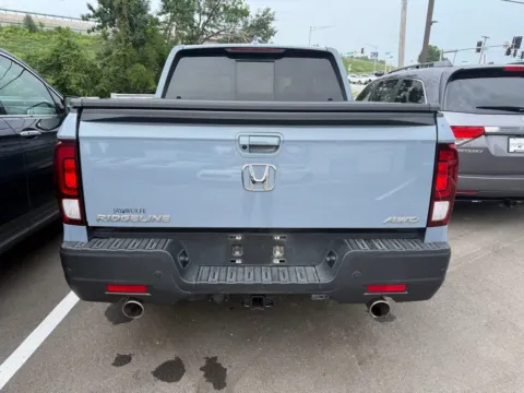 More photos of 2023 Honda Ridgeline RTL-E at Jay Wolfe Honda, MO