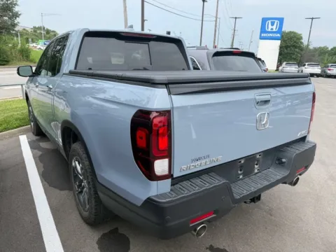 More photos of 2023 Honda Ridgeline RTL-E at Jay Wolfe Honda, MO