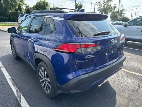 More photos of 2024 Toyota Corolla Cross XLE at Jay Wolfe Honda, MO