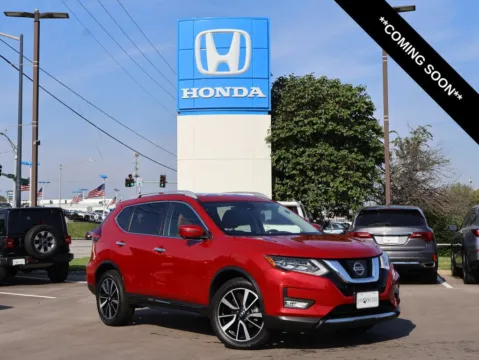 Red 2017 Nissan Rogue SL for sale in Kansas City, MO
