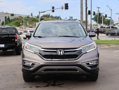 Photos of 2016 Honda CR-V EX-L for sale in Kansas City, MO at Jay Wolfe Honda