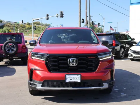 Photos of 2025 Honda Pilot TrailSport for sale in Kansas City, MO at Jay Wolfe Honda