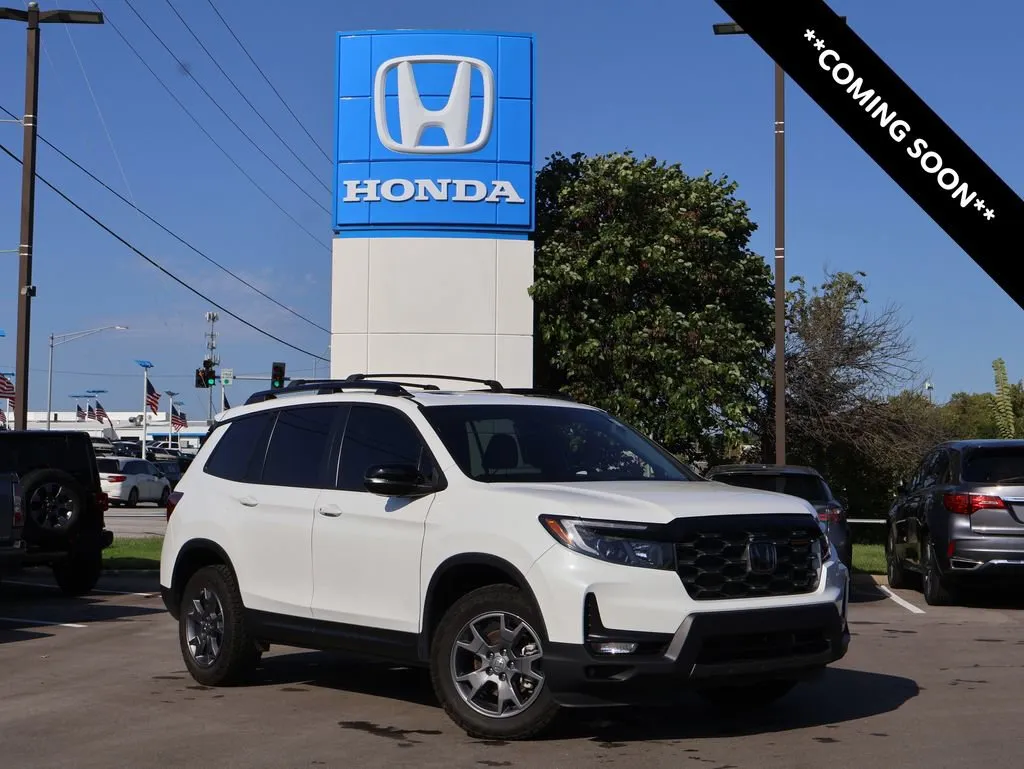 White 2022 Honda Passport TrailSport for sale in Kansas City, MO
