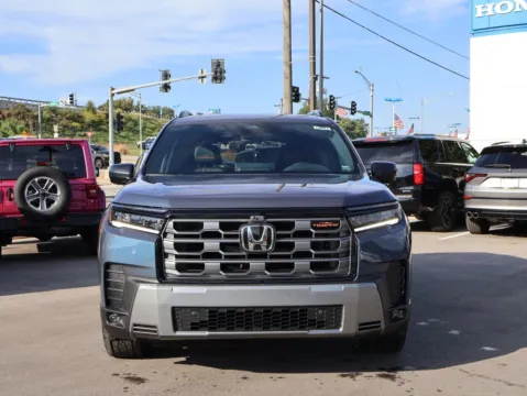Photos of 2026 Honda Pilot TrailSport for sale in Kansas City, MO at Jay Wolfe Honda