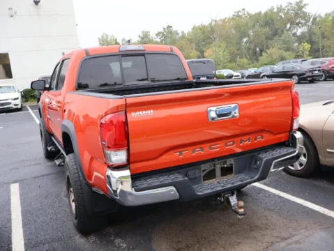 More photos of 2016 Toyota Tacoma TRD Off Road at Jay Wolfe Honda, MO