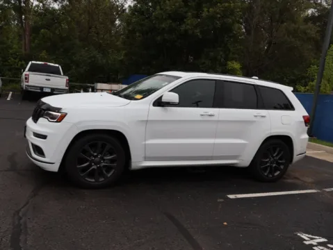 More photos of 2018 Jeep Grand Cherokee High Altitude at Jay Wolfe Honda, MO