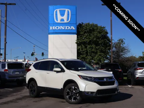 White 2017 Honda CR-V Touring for sale in Kansas City, MO