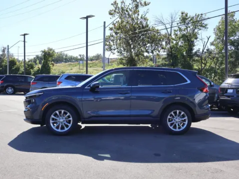 More photos of 2024 Honda CR-V EX-L at Jay Wolfe Honda, MO