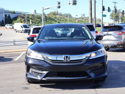 Photos of 2017 Honda Accord Sedan LX for sale in Kansas City, MO at Jay Wolfe Honda
