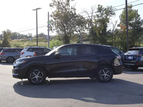 More photos of 2024 Honda HR-V EX-L at Jay Wolfe Honda, MO