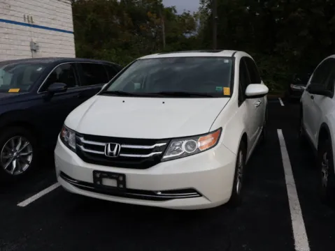 Another view of 2016 Honda Odyssey EX-L for sale in Kansas City, MO at Jay Wolfe Honda