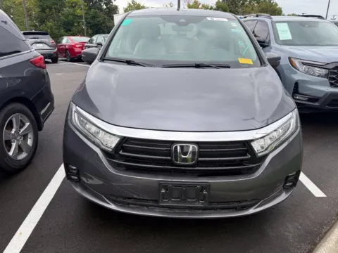 Photos of 2024 Honda Odyssey Elite for sale in Kansas City, MO at Jay Wolfe Honda