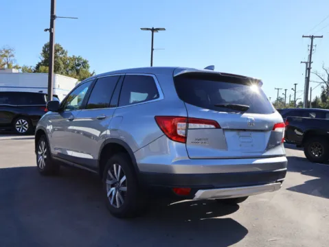 More photos of 2019 Honda Pilot EX-L at Jay Wolfe Honda, MO