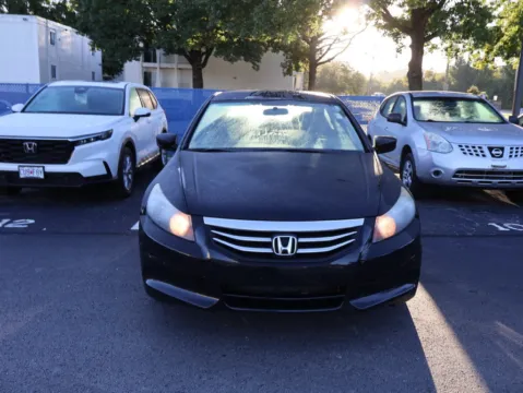 Photos of 2012 Honda Accord Sdn SE for sale in Kansas City, MO at Jay Wolfe Honda
