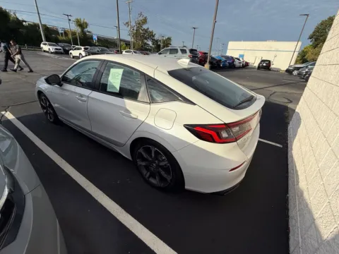 More photos of 2025 Honda Civic Hatchback Hybrid Sport Touring at Jay Wolfe Honda, MO