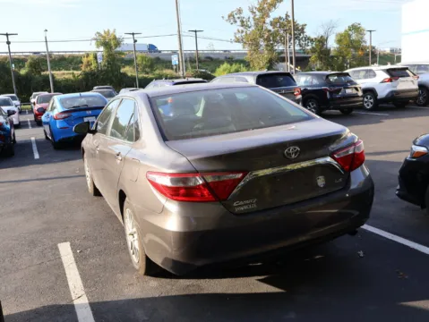 More photos of 2016 Toyota Camry LE at Jay Wolfe Honda, MO