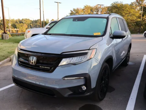 Another view of 2022 Honda Pilot Black Edition for sale in Kansas City, MO at Jay Wolfe Honda