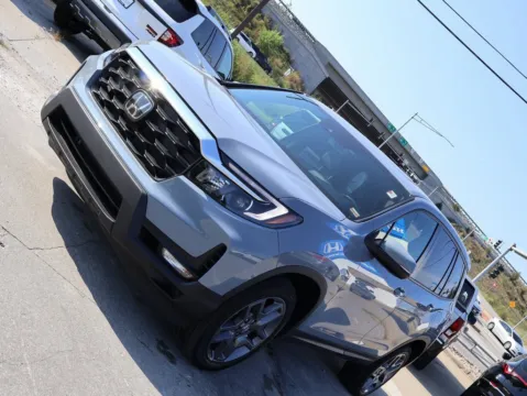 Another view of 2023 Honda Passport EX-L for sale in Kansas City, MO at Jay Wolfe Honda