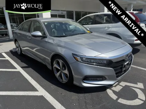 Silver 2018 Honda Accord Sedan Touring 1.5T for sale in Kansas City, MO
