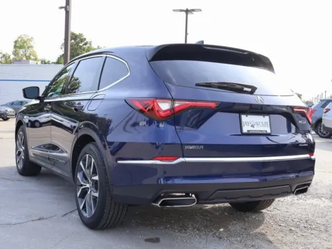 More photos of 2023 Acura MDX w/Technology Package at Jay Wolfe Honda, MO