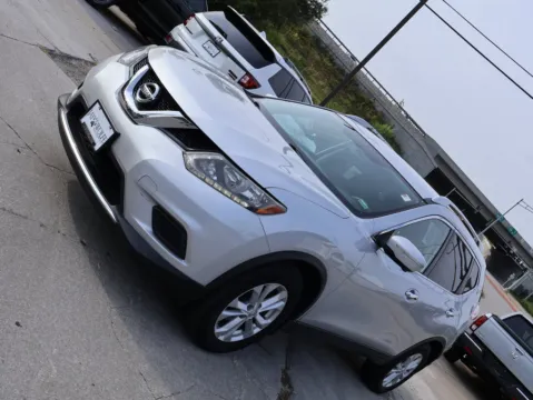 Another view of 2015 Nissan Rogue SV for sale in Kansas City, MO at Jay Wolfe Honda