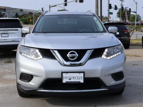 Photos of 2015 Nissan Rogue SV for sale in Kansas City, MO at Jay Wolfe Honda