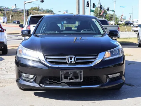 Photos of 2014 Honda Accord Sedan EX-L for sale in Kansas City, MO at Jay Wolfe Honda
