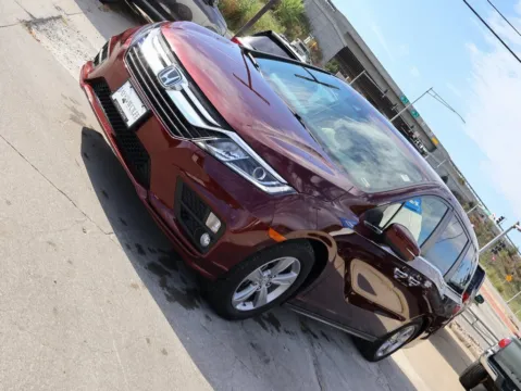 Another view of 2018 Honda Odyssey EX-L for sale in Kansas City, MO at Jay Wolfe Honda