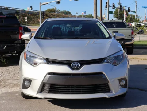 Photos of 2016 Toyota Corolla LE Premium for sale in Kansas City, MO at Jay Wolfe Honda