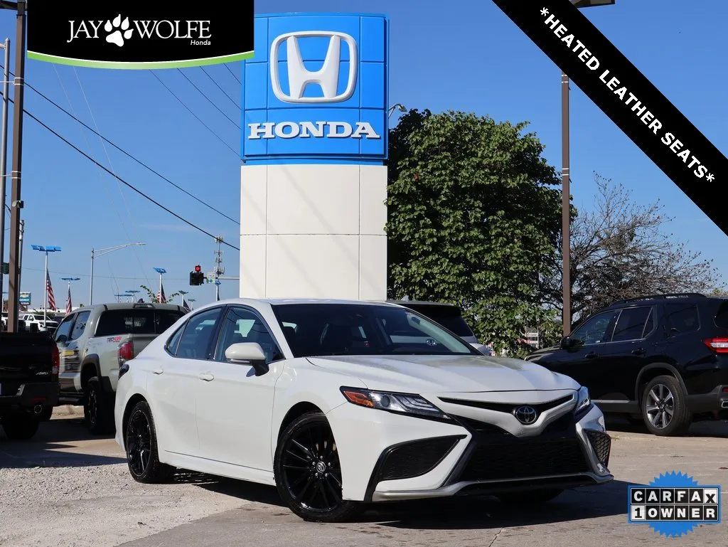 Silver 2024 Toyota Camry XSE for sale in Kansas City, MO