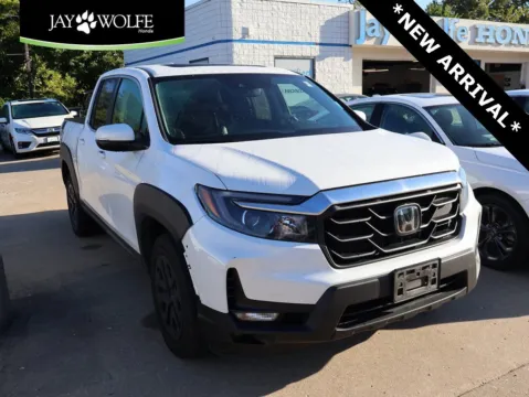 White 2023 Honda Ridgeline RTL for sale in Kansas City, MO