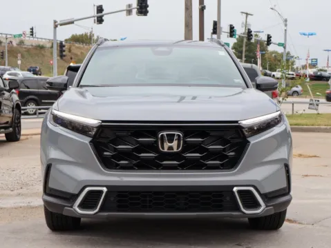 Photos of 2023 Honda CR-V Hybrid Sport Touring for sale in Kansas City, MO at Jay Wolfe Honda