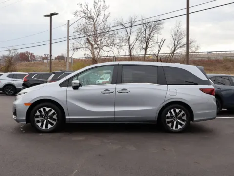 More photos of 2025 Honda Odyssey EX-L at Jay Wolfe Honda, MO