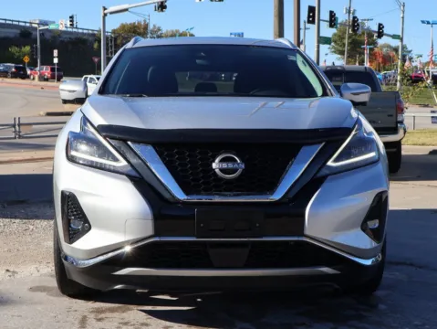 Photos of 2023 Nissan Murano Platinum for sale in Kansas City, MO at Jay Wolfe Honda