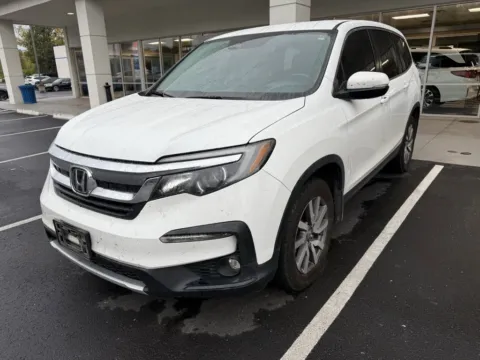 Another view of 2021 Honda Pilot EX for sale in Kansas City, MO at Jay Wolfe Honda