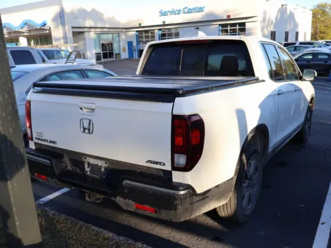 More photos of 2020 Honda Ridgeline RTL-E at Jay Wolfe Honda, MO