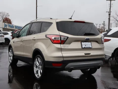 More photos of 2017 Ford Escape Titanium at Jay Wolfe Honda, MO