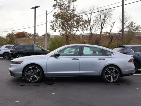 More photos of 2025 Honda Accord Hybrid Sport at Jay Wolfe Honda, MO