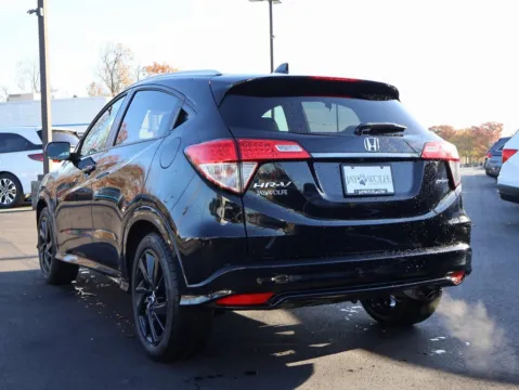 More photos of 2022 Honda HR-V Sport at Jay Wolfe Honda, MO