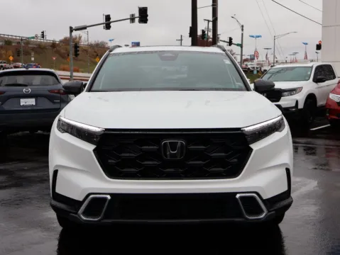 Photos of 2023 Honda CR-V Hybrid Sport Touring for sale in Kansas City, MO at Jay Wolfe Honda