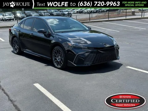 Black 2025 Toyota Camry SE for sale in Ballwin, MO