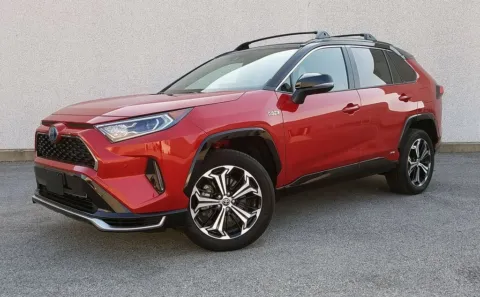 Black 2021 Toyota RAV4 Prime XSE for sale in Ballwin, MO