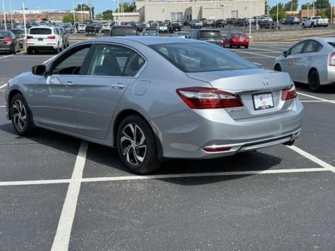 More photos of 2016 Honda Accord LX at Jay Wolfe Toyota of West County, MO