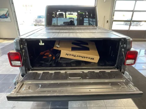 More photos of 2022 Jeep Gladiator Mojave at Jay Wolfe Toyota, MO