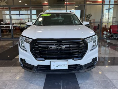 Photos of 2022 GMC Terrain SLE for sale in Kansas City, MO at Jay Wolfe Toyota