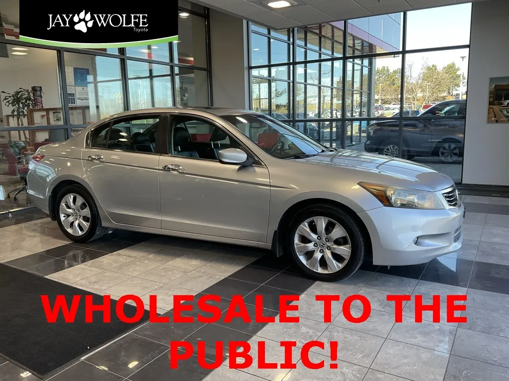 Used 2009 Honda Accord EX-L for sale in Kansas City, MO at Jay